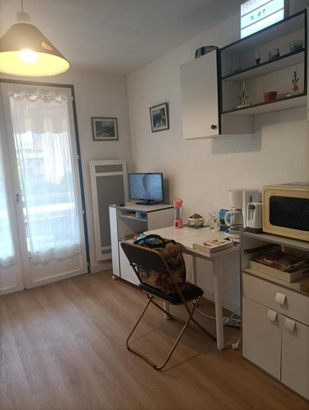 Appartement " Le Grand Bleu " A 3 Min De La Plage La Londe-les-Maures Kültér fotó